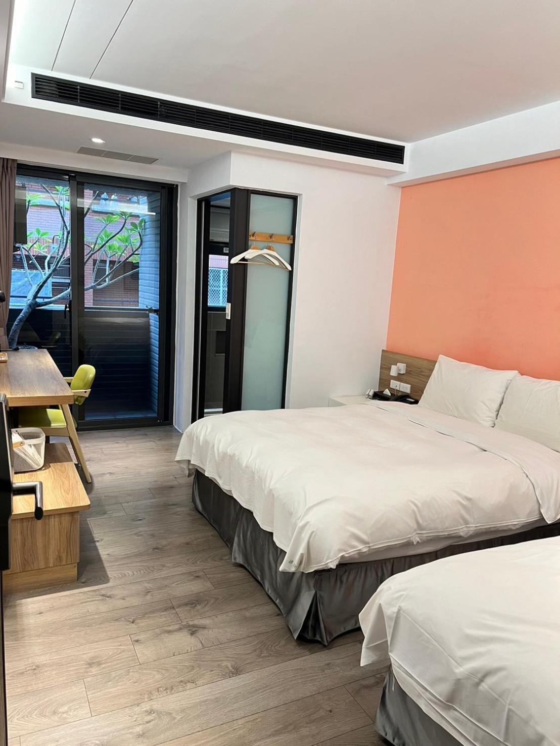 Greenight Hotel Taizhong Zewnętrze zdjęcie